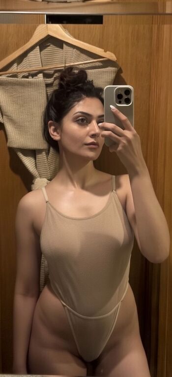 Full leaked Yesha sagar private onlyfans photo