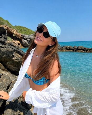 Full leaked Yesim turkish girl private onlyfans photo