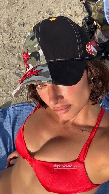 Full leaked Yesjulz  page private onlyfans photo