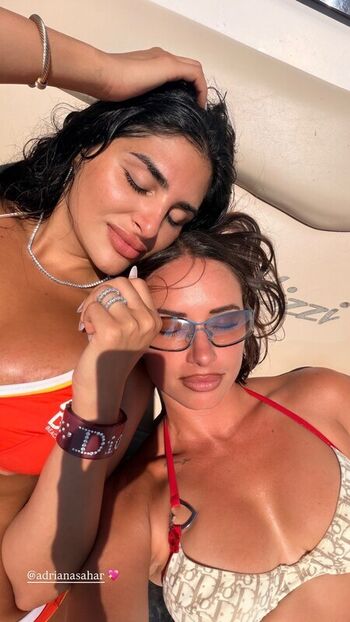Full leaked Yesjulz  page private onlyfans photo