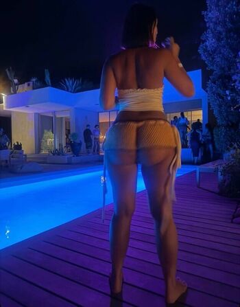 Full leaked Yesjulz  page private onlyfans photo