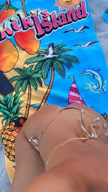 Full leaked Yesjulz private onlyfans photo