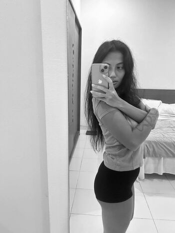 Full leaked Yeti kurnia page private onlyfans photo