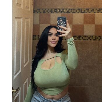 Full leaked Yezuhel private onlyfans photo