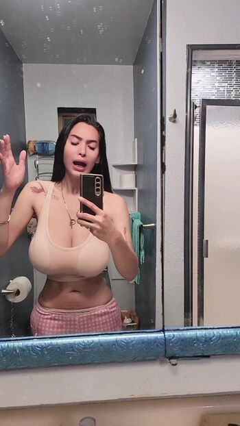 Full leaked Yhan yan ashley velasco private onlyfans photo