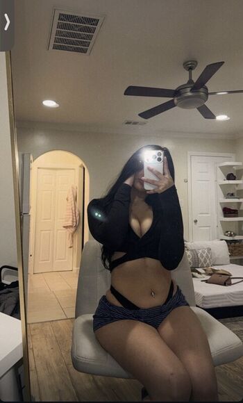 Full leaked Yidaniz jaramillo private onlyfans photo