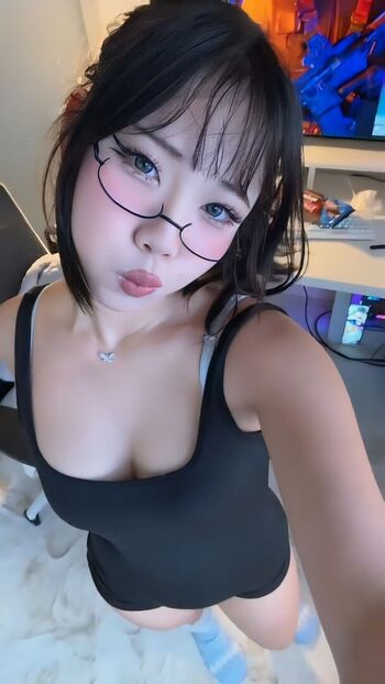Full leaked Yinahomefi page private onlyfans photo