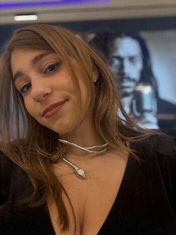 Full leaked Yonia private onlyfans photo