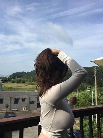 Full leaked Yonsis private onlyfans photo