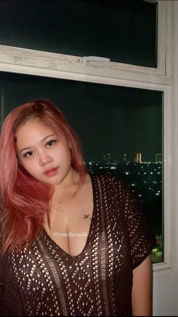 Full leaked Yourfavmilk private onlyfans photo