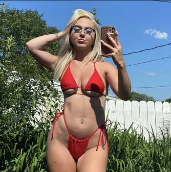 Full leaked Yourfavtopic private onlyfans photo