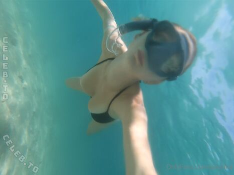 Full leaked Yourina private onlyfans photo