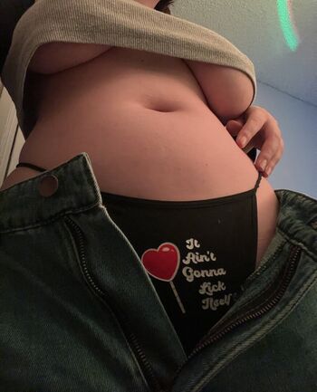 yourmomsmarsbar