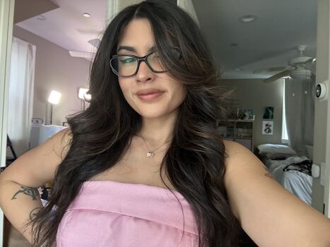 Full leaked Yourprincesslol private onlyfans photo