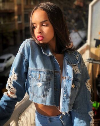 Full leaked Yourprincessmia private onlyfans photo