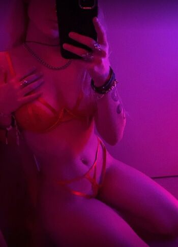 Full leaked Yoursexygamergirl private onlyfans photo