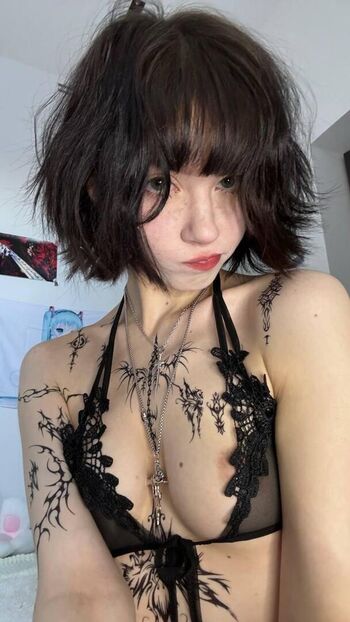 Full leaked Yoursmalldoll private onlyfans photo
