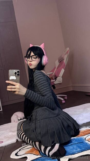 YourSmallDoll