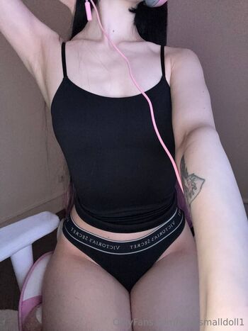 Full leaked Yoursmalldoll private onlyfans photo