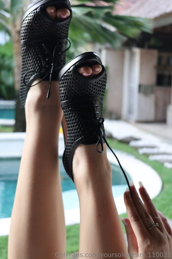 Full leaked Yoursoledesire private onlyfans photo