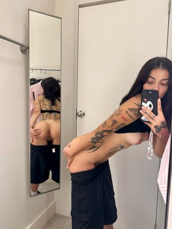 Full leaked Yoursweetymrrrr private onlyfans photo