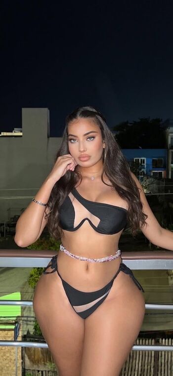 Full leaked Yousra elgattari private onlyfans photo