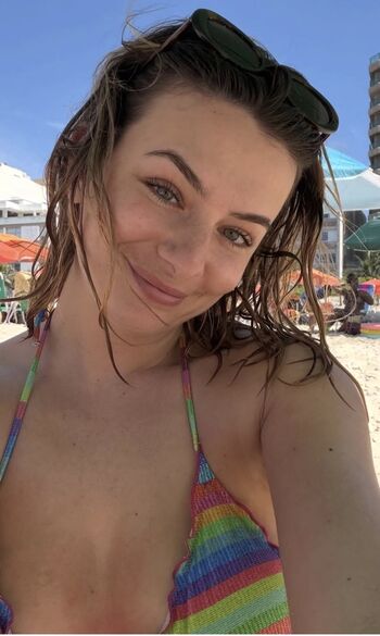 Full leaked Yoyobetz private onlyfans photo