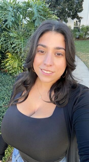 Full leaked Ysamar private onlyfans photo