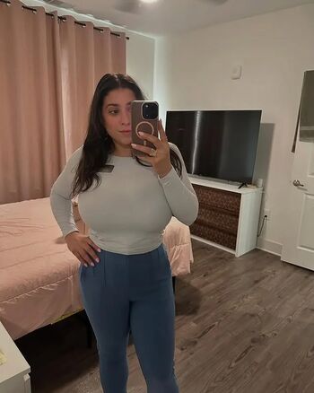 Full leaked Ysamar private onlyfans photo