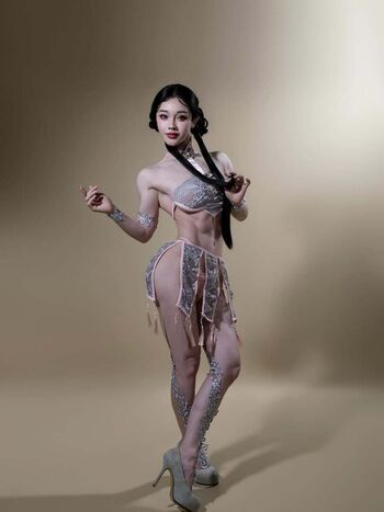 Full leaked Yuan herong private onlyfans photo