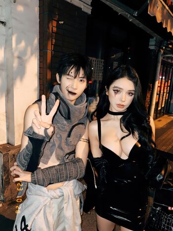 Full leaked Yuan sayuki weme page private onlyfans photo