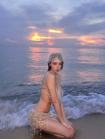 Full leaked Yuan sayuki weme private onlyfans photo