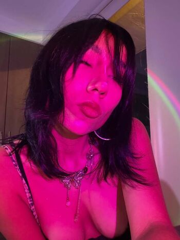 Full leaked Yuitenaa private onlyfans photo