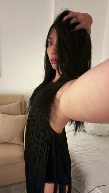 Full leaked Yujin private onlyfans photo