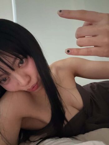 Full leaked Yujin page private onlyfans photo