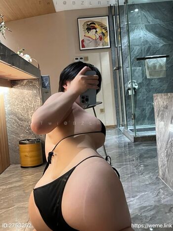 Full leaked Yujin page private onlyfans photo