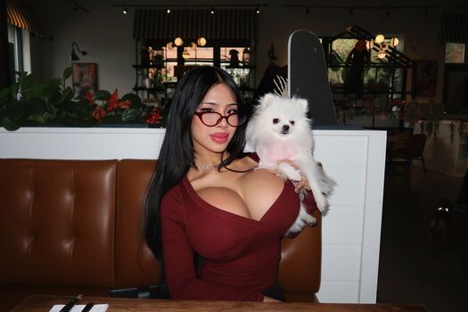 Full leaked Yuki leclerc private onlyfans photo