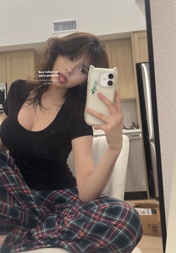 Full leaked Yukiifoxx private onlyfans photo