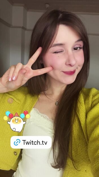 Full leaked Yuli private onlyfans photo