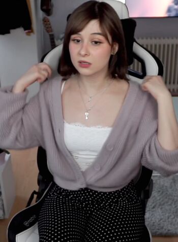 Full leaked Yuli private onlyfans photo