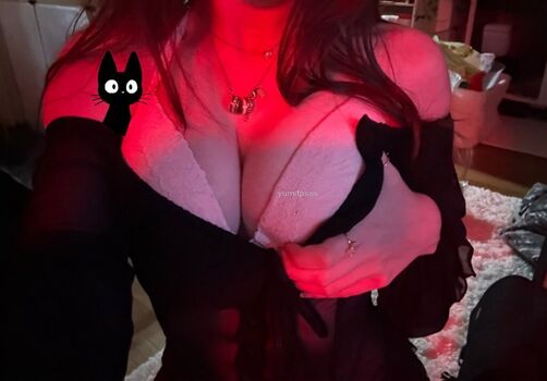 Full leaked Yumifps private onlyfans photo