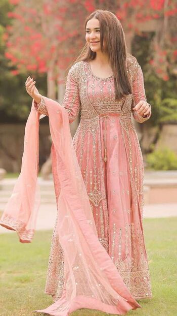 Full leaked Yumna zaidi private onlyfans photo