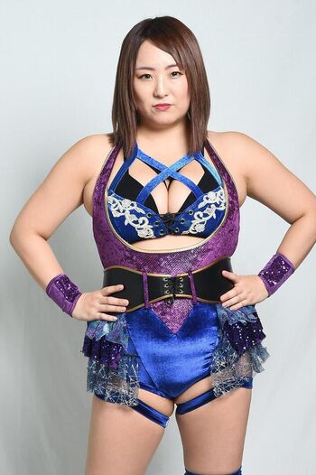 Full leaked Yuna manase page private onlyfans photo