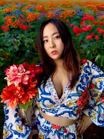 Full leaked Yuna manase page private onlyfans photo