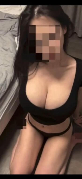 Full leaked Yunamaee private onlyfans photo