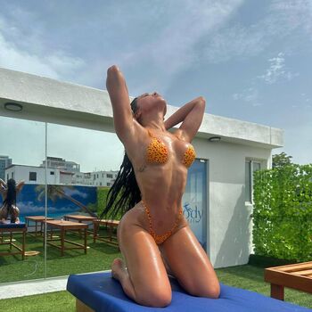 Full leaked Yunesca yune page private onlyfans photo