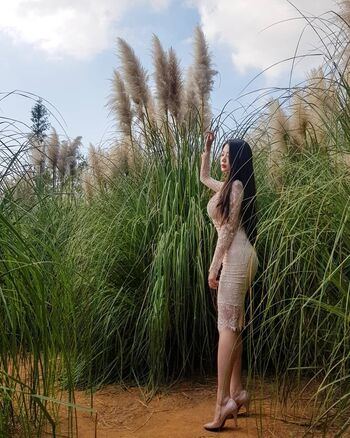 Full leaked Yuni page private onlyfans photo