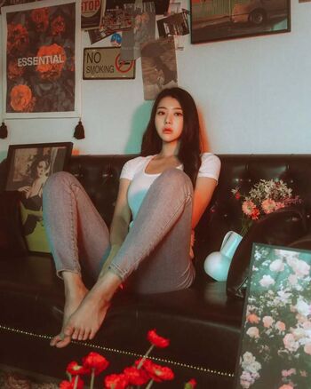 Full leaked Yuni private onlyfans photo