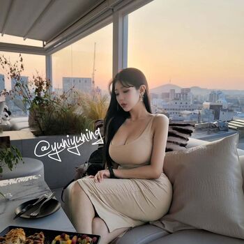 Full leaked Yuniyuning page private onlyfans photo