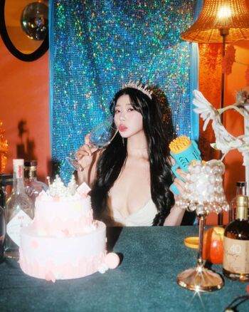 Full leaked Yuniyuning page private onlyfans photo